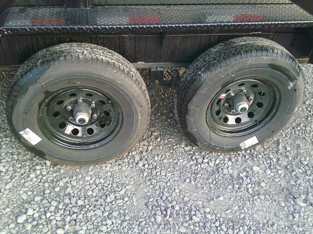 72" x 12' Tandem Axle Dump