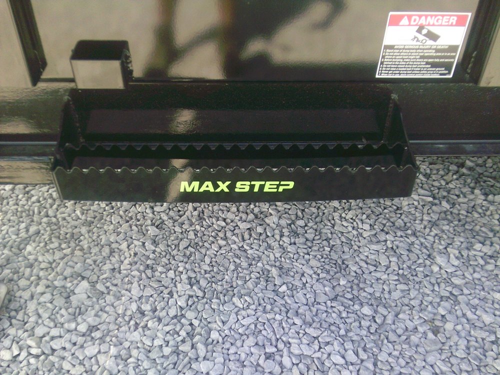 83" x 14' Tandem Axle Gooseneck Low-Pro Dump