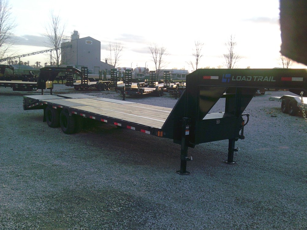 102" x 28' Tandem Low-Pro Gooseneck