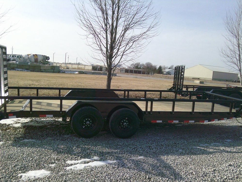 83" x 22' Tandem Carhauler w/Side Rails