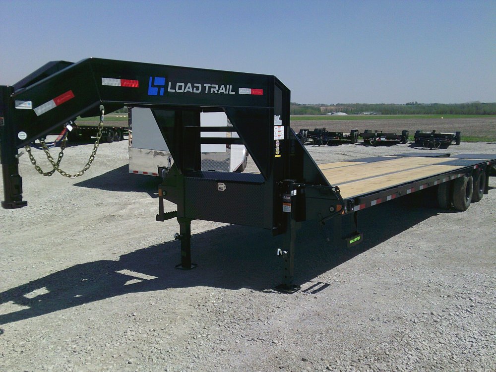 102" x 32' Tandem Low-Pro Gooseneck -24K