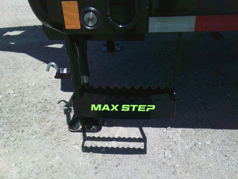 102" x 32' Tandem Low-Pro Gooseneck -24K