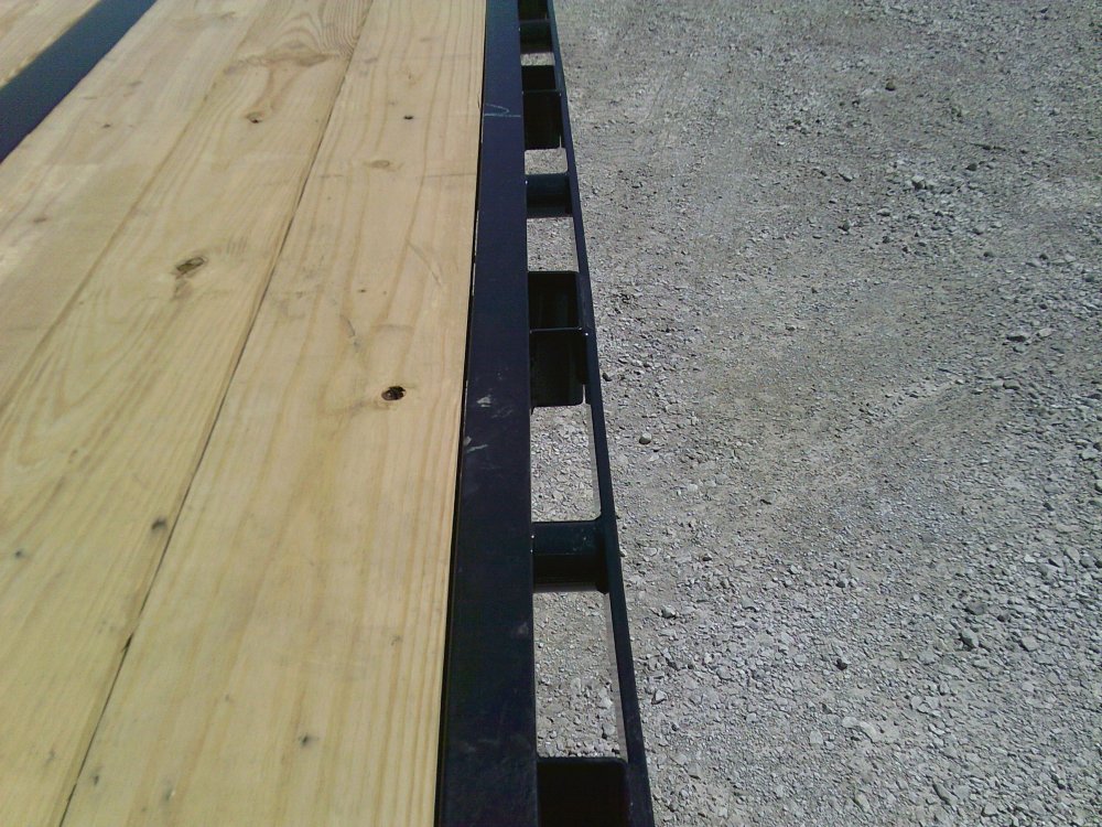 102" x 32' Tandem Low-Pro Gooseneck -24K