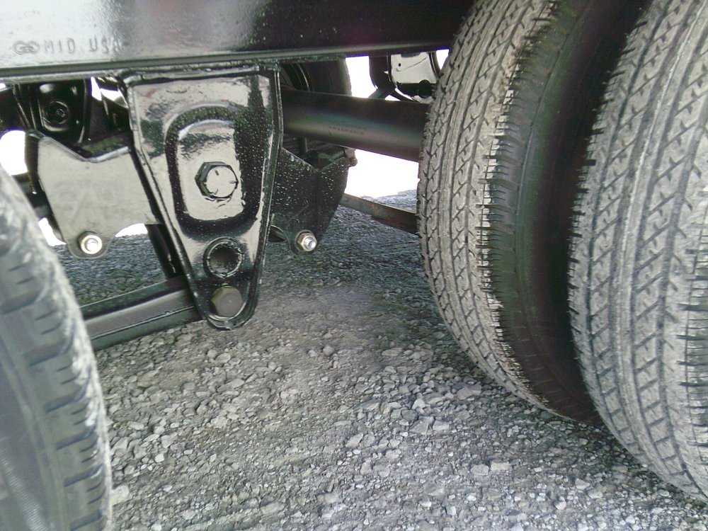 102" x 32' Tandem Low-Pro Gooseneck -24K