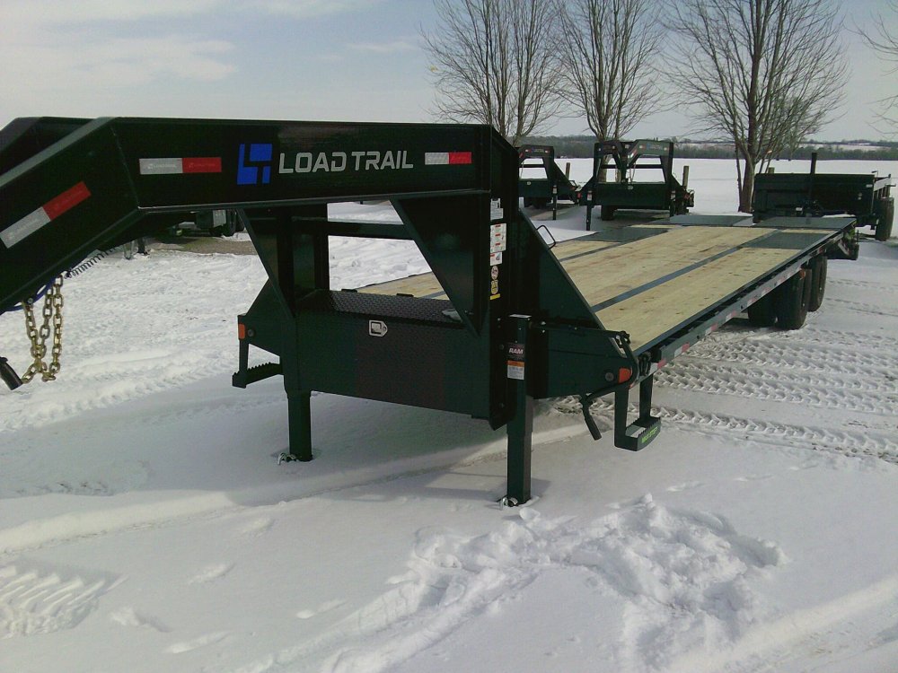 102" X 32' Tandem Low-Pro Gooseneck Trailer 25.9K