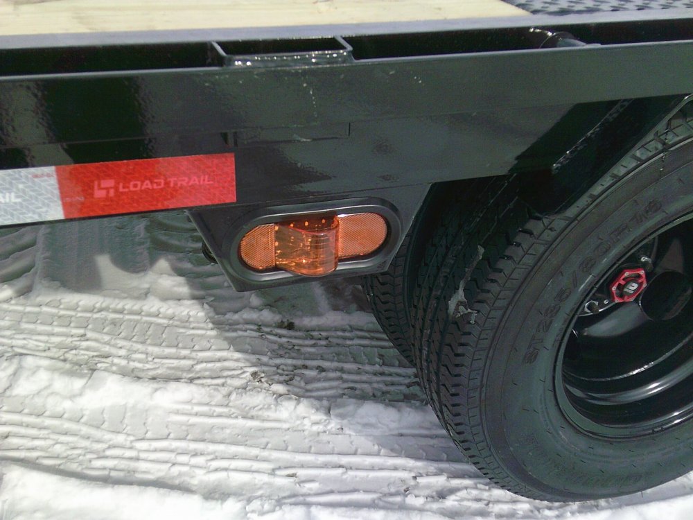 102" X 32' Tandem Low-Pro Gooseneck Trailer 25.9K