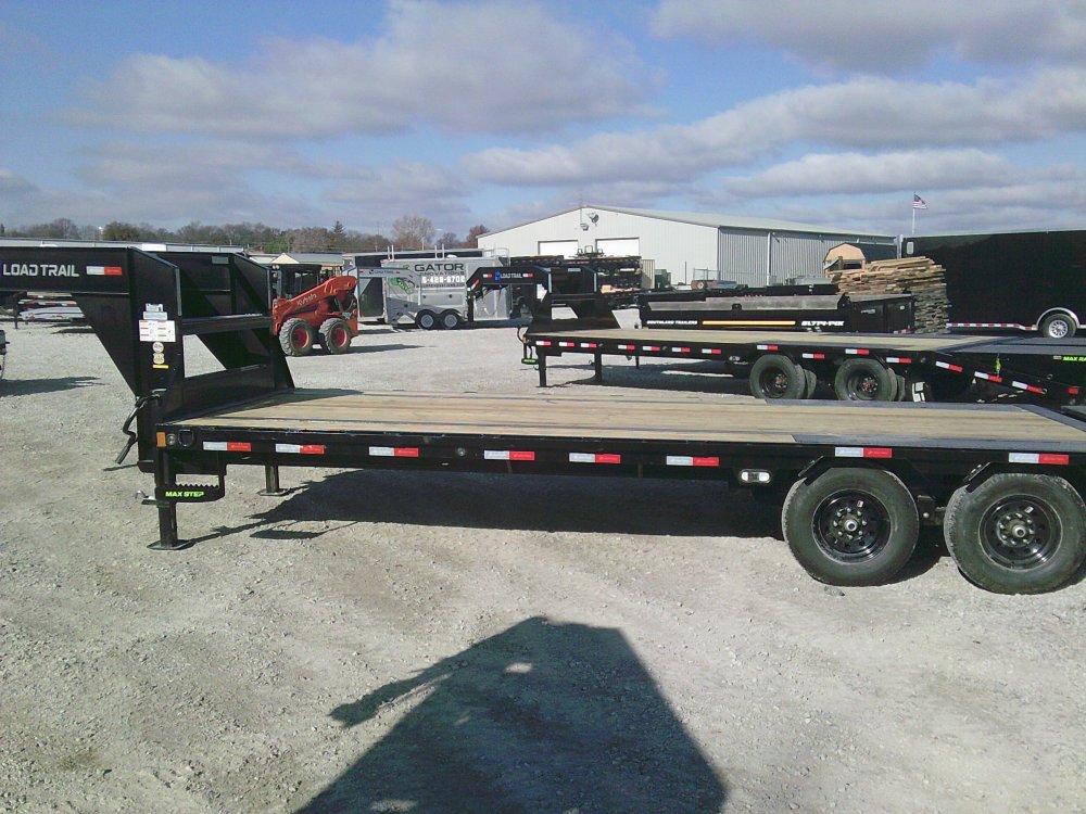 102" x 25' Single Wheel Low-Pro Gooseneck