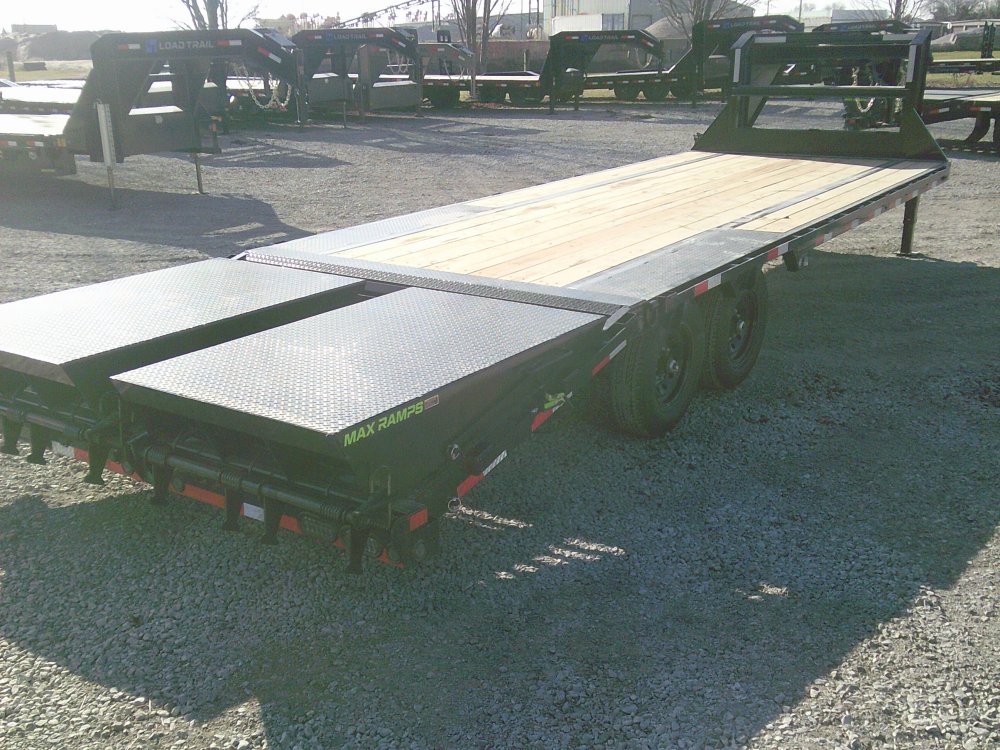 102" x 25' Single Wheel Low-Pro Gooseneck
