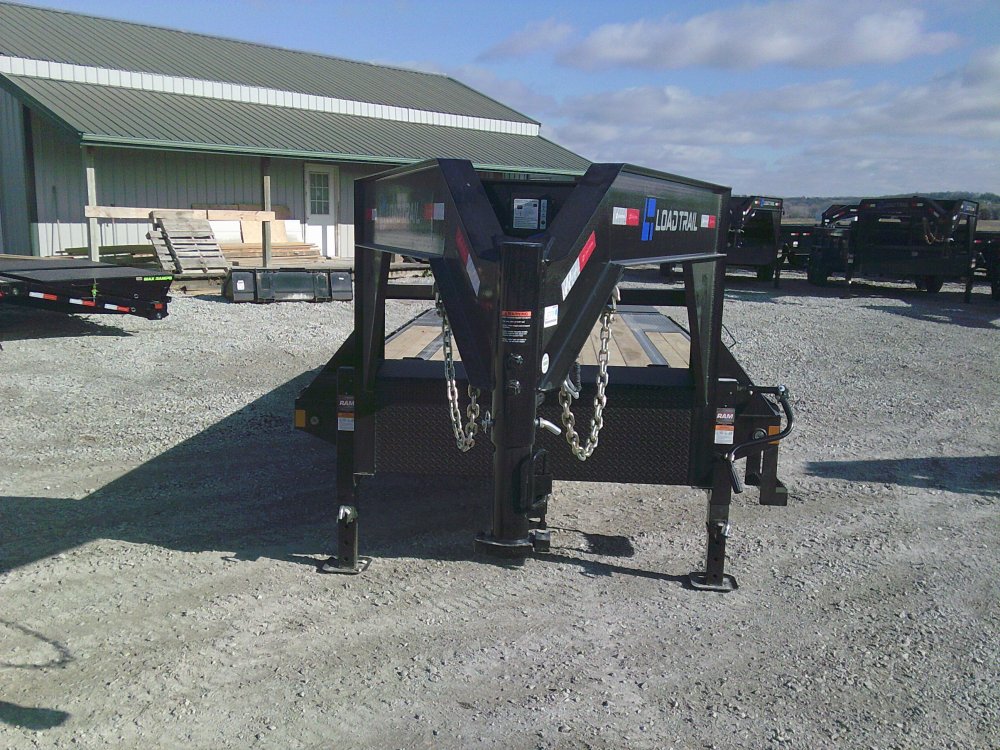 102" x 25' Single Wheel Low-Pro Gooseneck