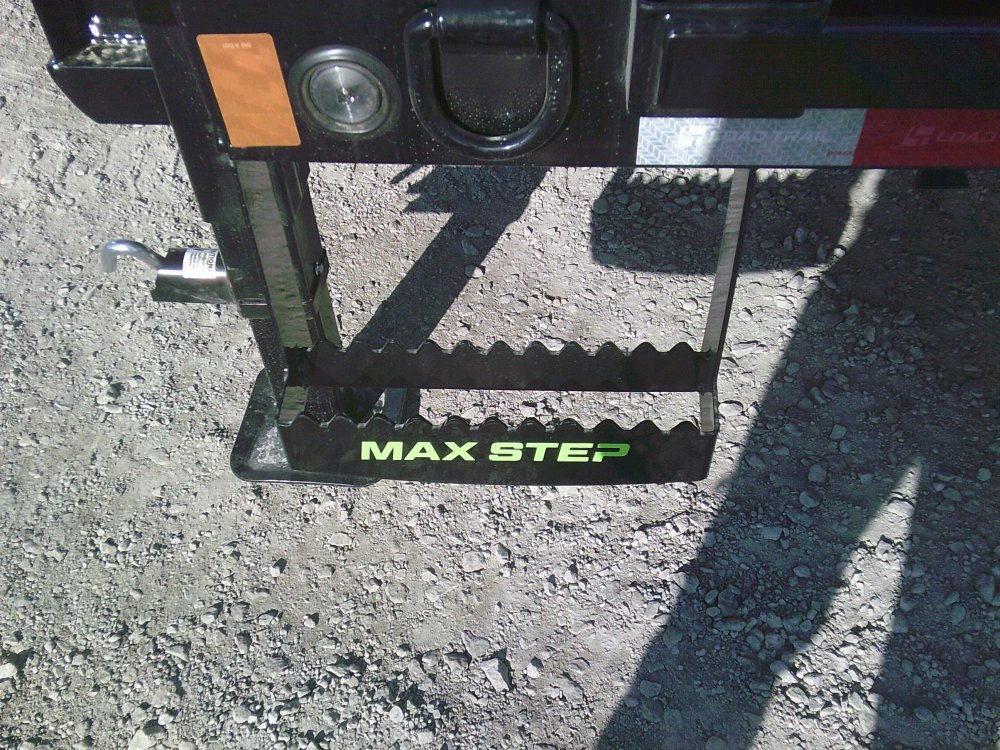 102" x 25' Single Wheel Low-Pro Gooseneck