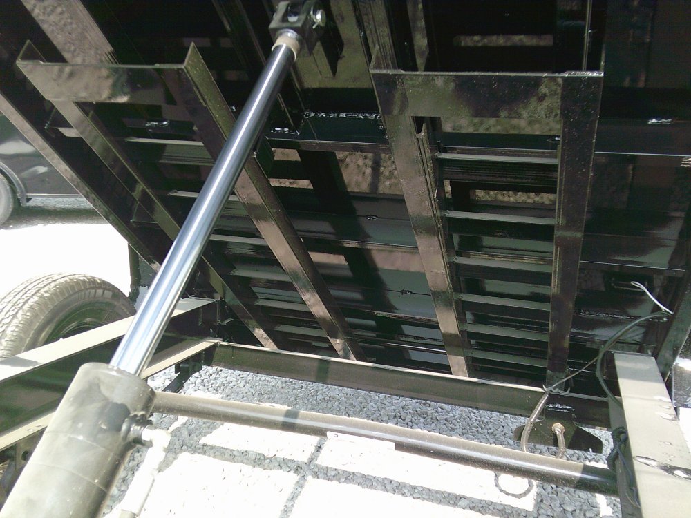 60" x 10' Tandem Axle Dump