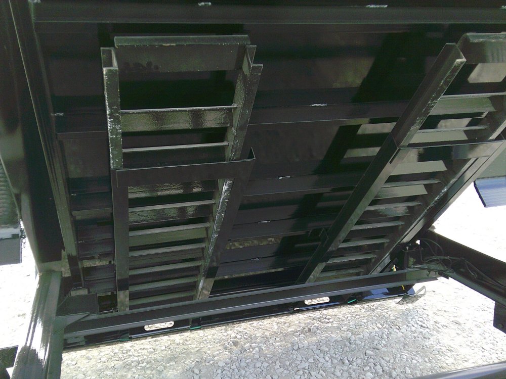 83" x 16' Tandem Axle Gooseneck Low-Pro Dump