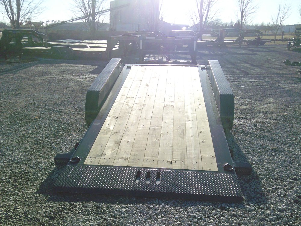 83" X 24' Tilt-N-Go Gooseneck Triple Axle Tilt Deck I-Beam Frame