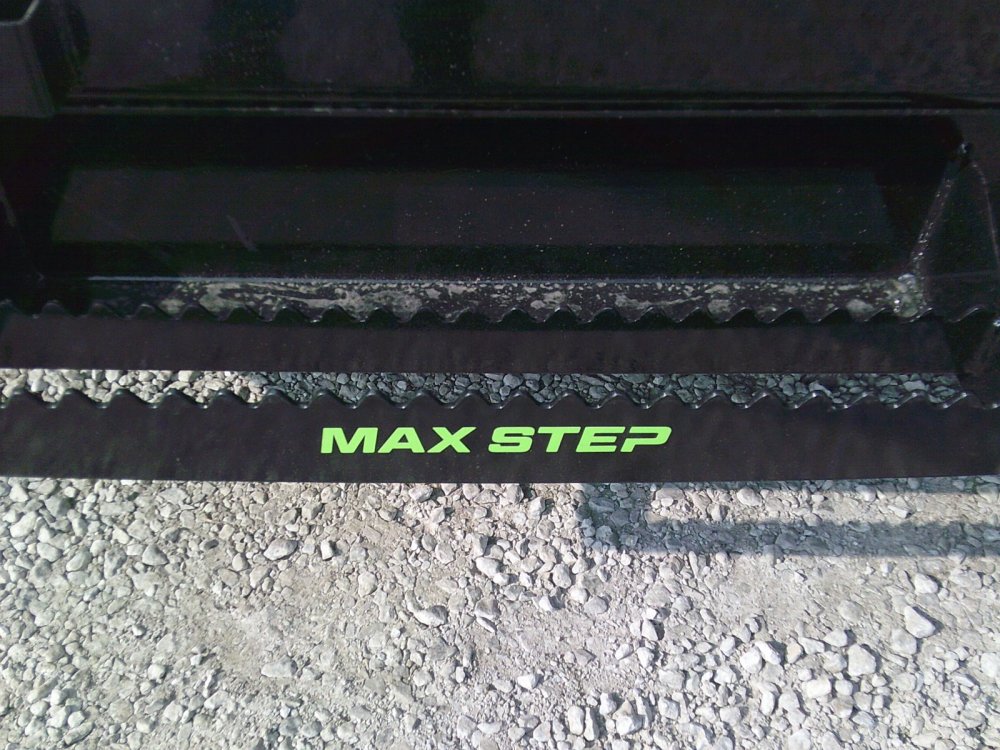 83" x 14' Tandem Axle Dump Low-Pro Dump