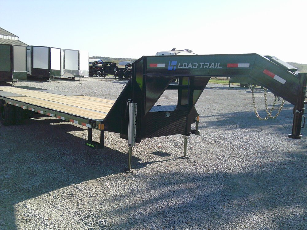 102" x 34' Tandem Low-Pro Gooseneck w/Hyd. Dove