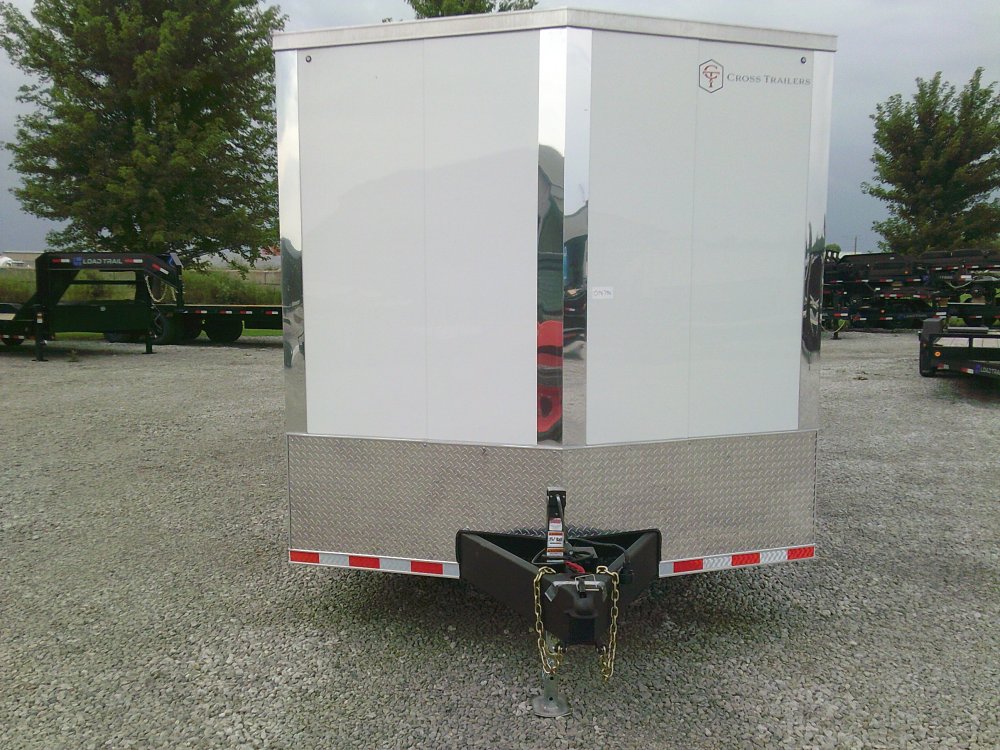 8.5X28 ALPHA SERIES ENCLOSED TRAILER 14K