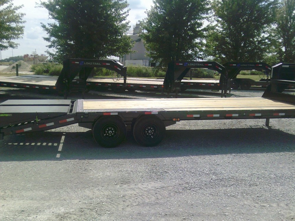 102" X 25' SINGLE WHEEL LOW-PRO GOOSENECK -14K