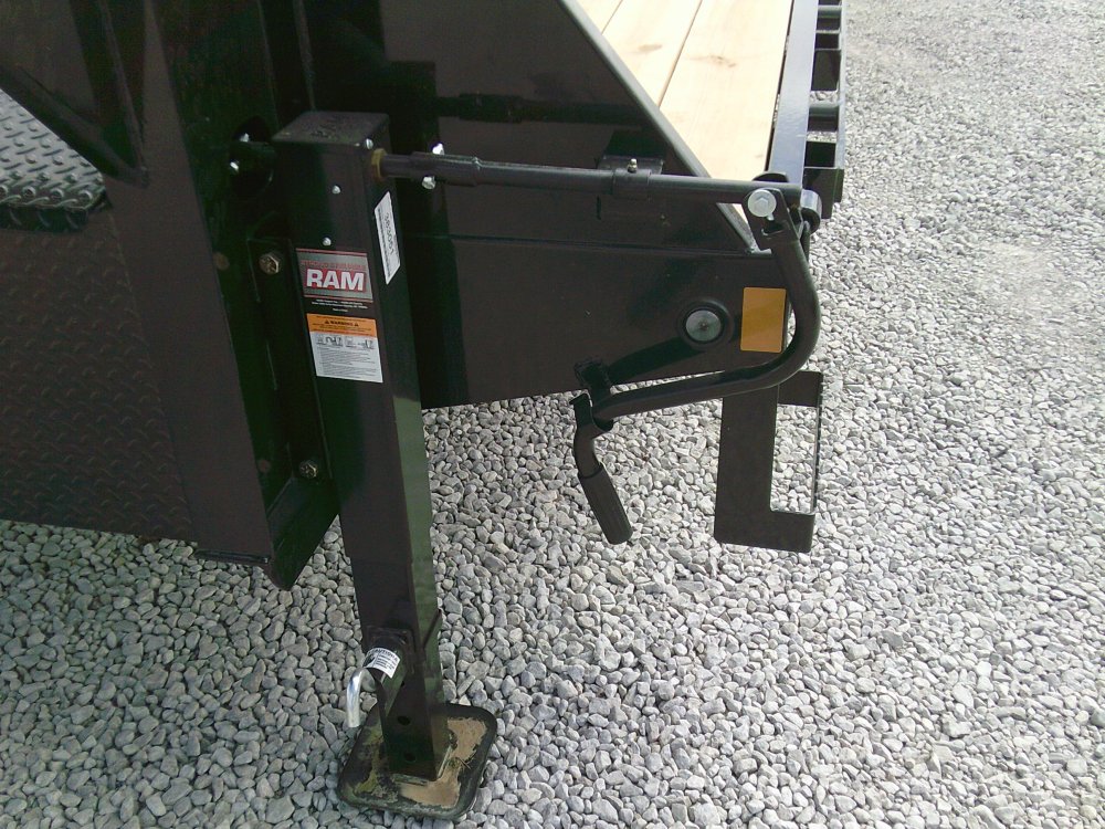 102" x 34' Tandem Low-Pro Gooseneck -25,900K