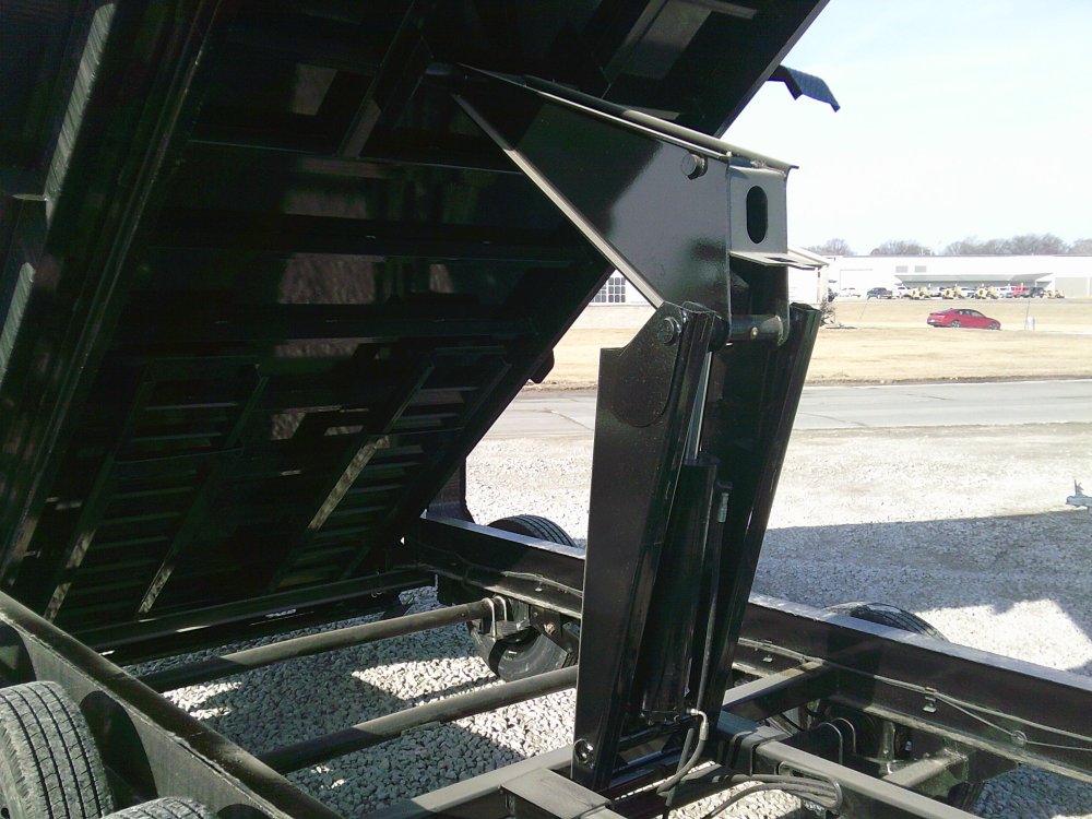 83" x 16' Triple Axle Gooseneck Low-Pro Dump