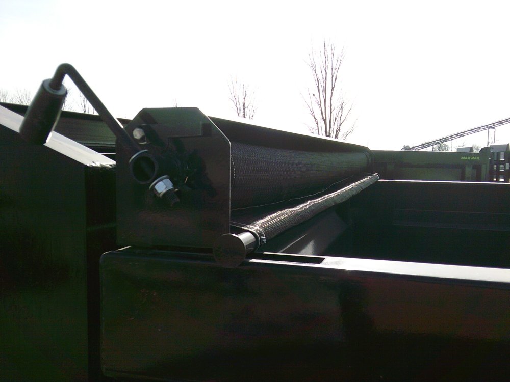 83" x 16' Triple Axle Gooseneck Low-Pro Dump