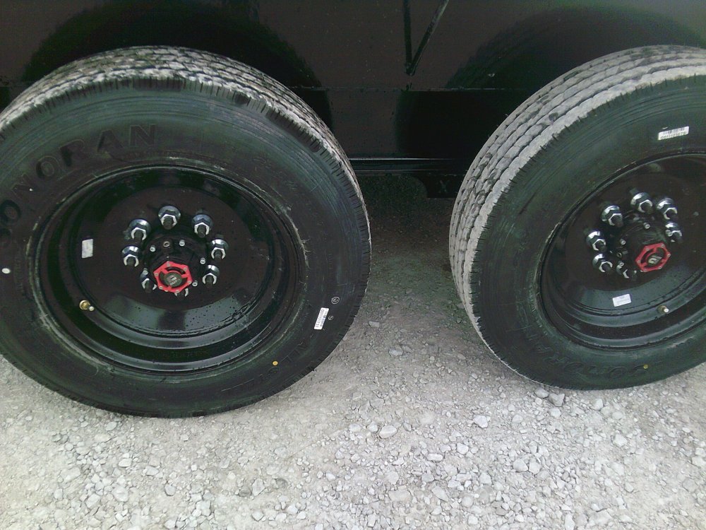 83" X 26' Tilt-N-Go Gooseneck Tandem Axle Tilt Deck I-Beam Frame