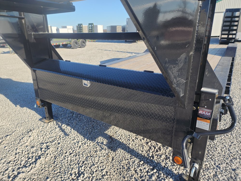 102" x 26' Tandem Gooseneck Carhauler -14K