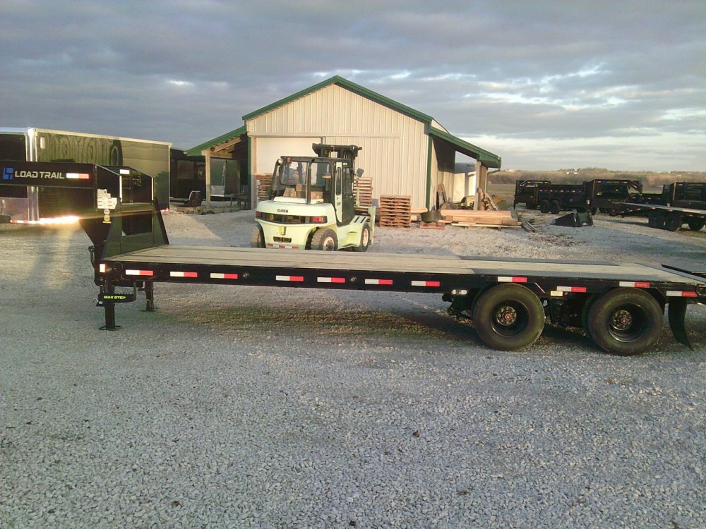 102" x 28' Tandem Low-Pro Gooseneck -24K