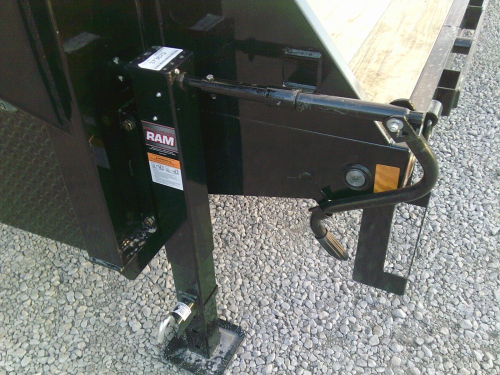 102" x 28' Tandem Low-Pro Gooseneck -24K