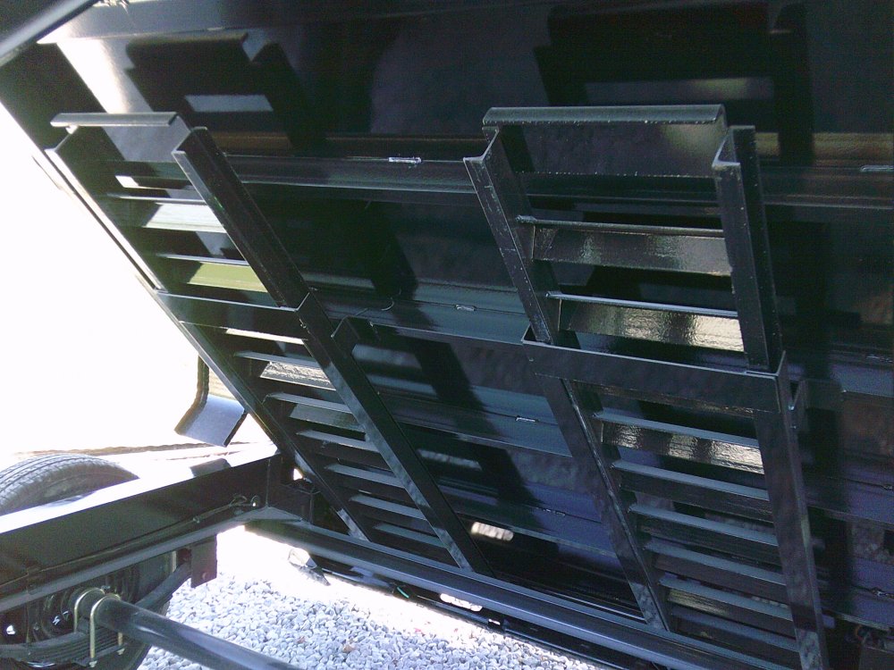 83" x 14' Tandem Axle Gooseneck Low-Pro Dump