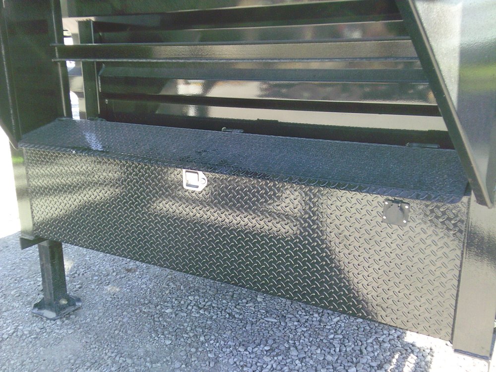 83" x 16' Triple Axle Gooseneck Low-Pro Dump