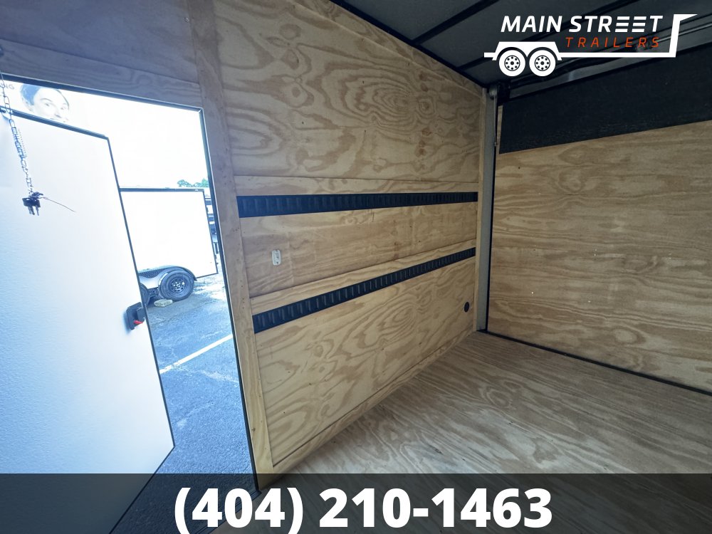 6X12T/A WHITE B/O 7' 6" INTERIOR HEIGHT 40FEET E TRACKS