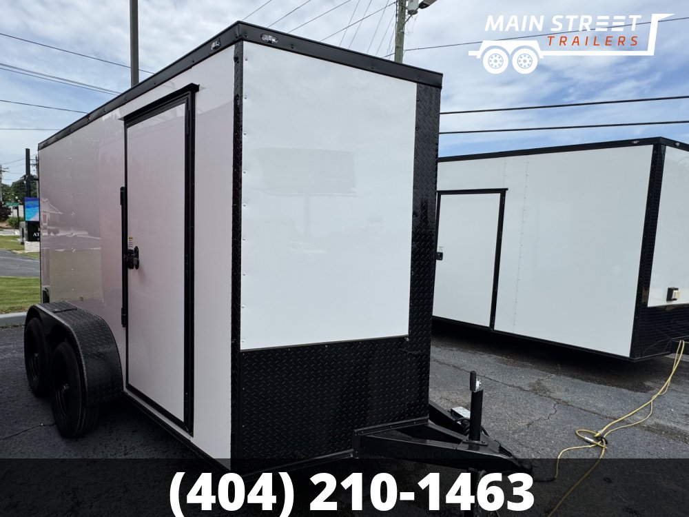 6X12T/A WHITE WITH BLACKOUT AND RAMP GATE AND POLY CORE