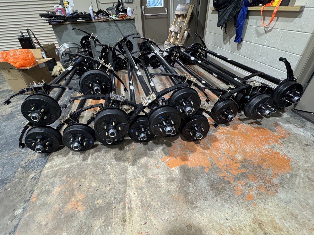 3500LB DROP AXLE 78/95 WITH BRAKES
