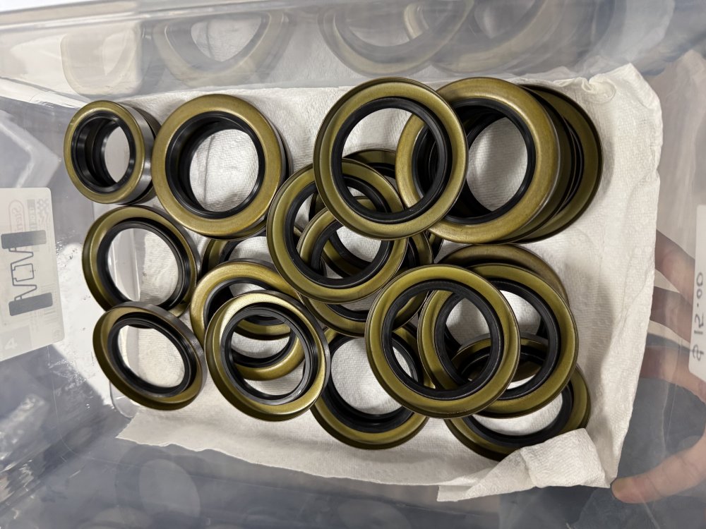 BEARING SEAL