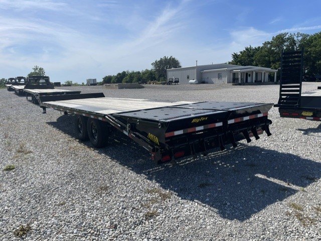 2026 Big Tex Trailers 14PH-20BK+5MR 102" x 25ft (20ft Deck + 5ft Dove) 15,900# GVWR
