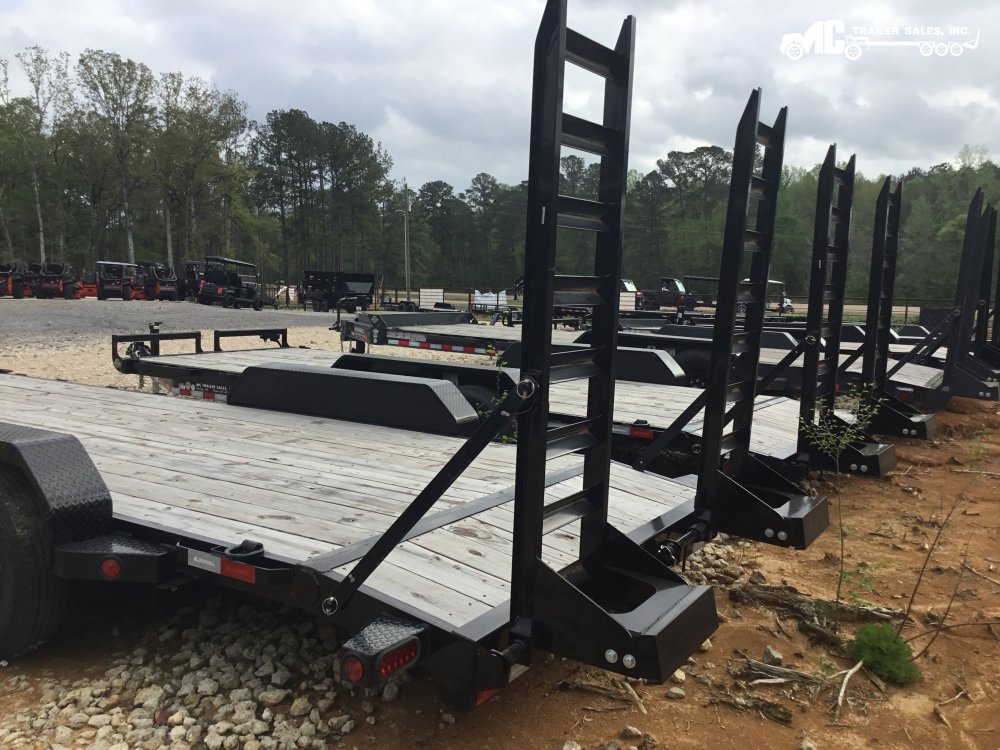 2024 Ironbull Equip ETB 83"x20' 2-5.2K Axles (Black)