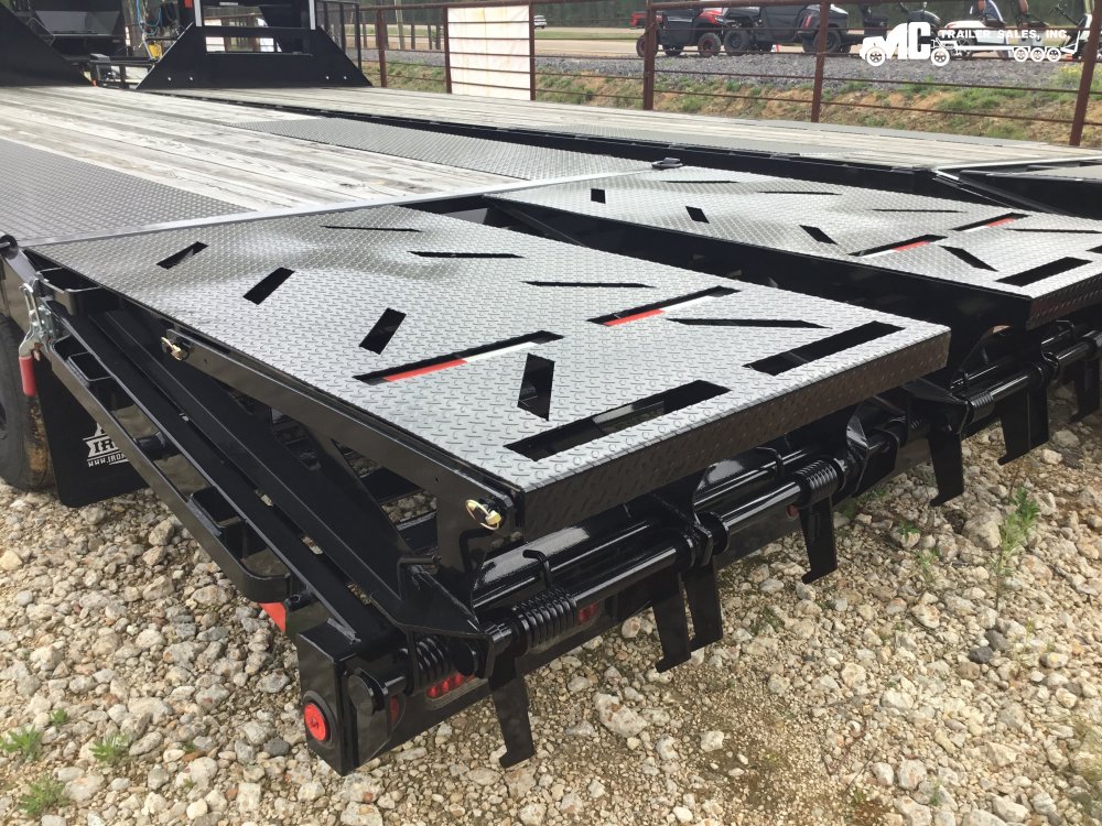 2024 Ironbull Gooseneck Low Pro FlatDeck 102x25 (2) 10k axles
