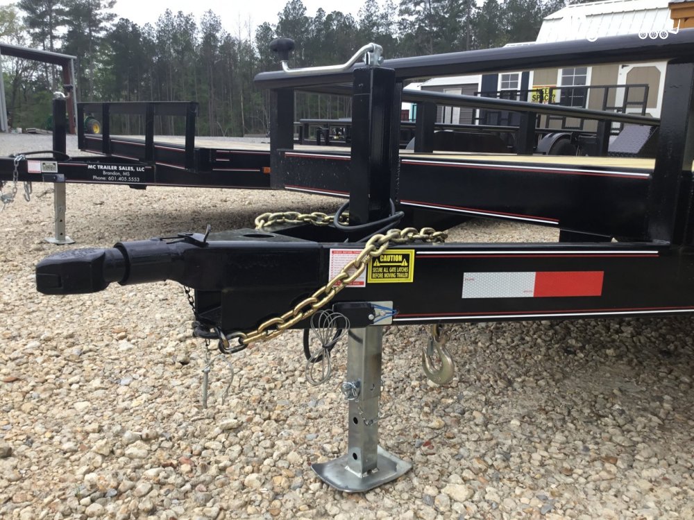 Triple R Utility 82X20 2-7k axles w/ 2 brakes, built in ramps in gate