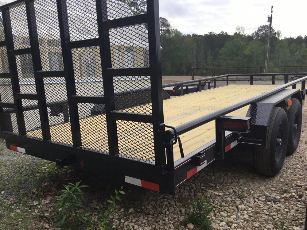 Triple R Utility 82X20 2-7k axles w/ 2 brakes, built in ramps in gate