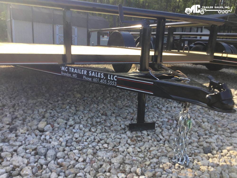 2025 Triple R Utility 82x10+2 S/A Pipe Top with gate