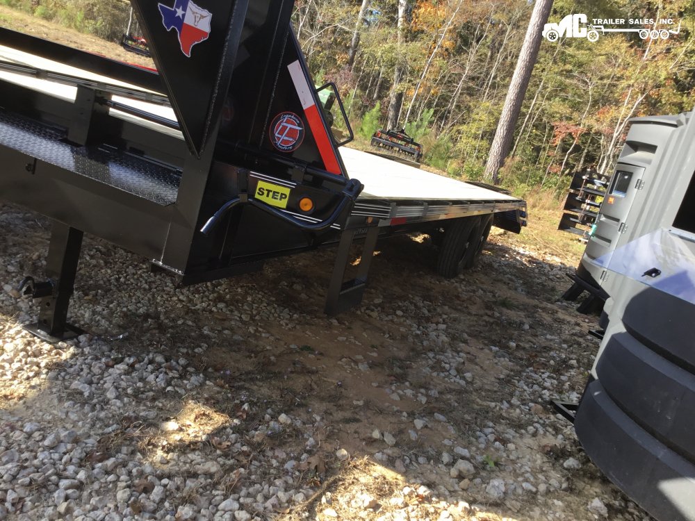 2026 Longhorn Gooseneck 102"x25' 2-7k axles 1-12k jacks