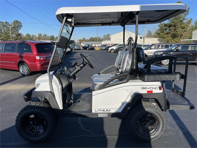 2024 Bintelli Beyond Golf Cart