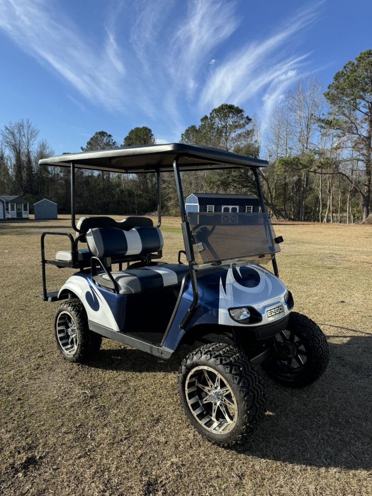 2018 EZGO  Golf Cart