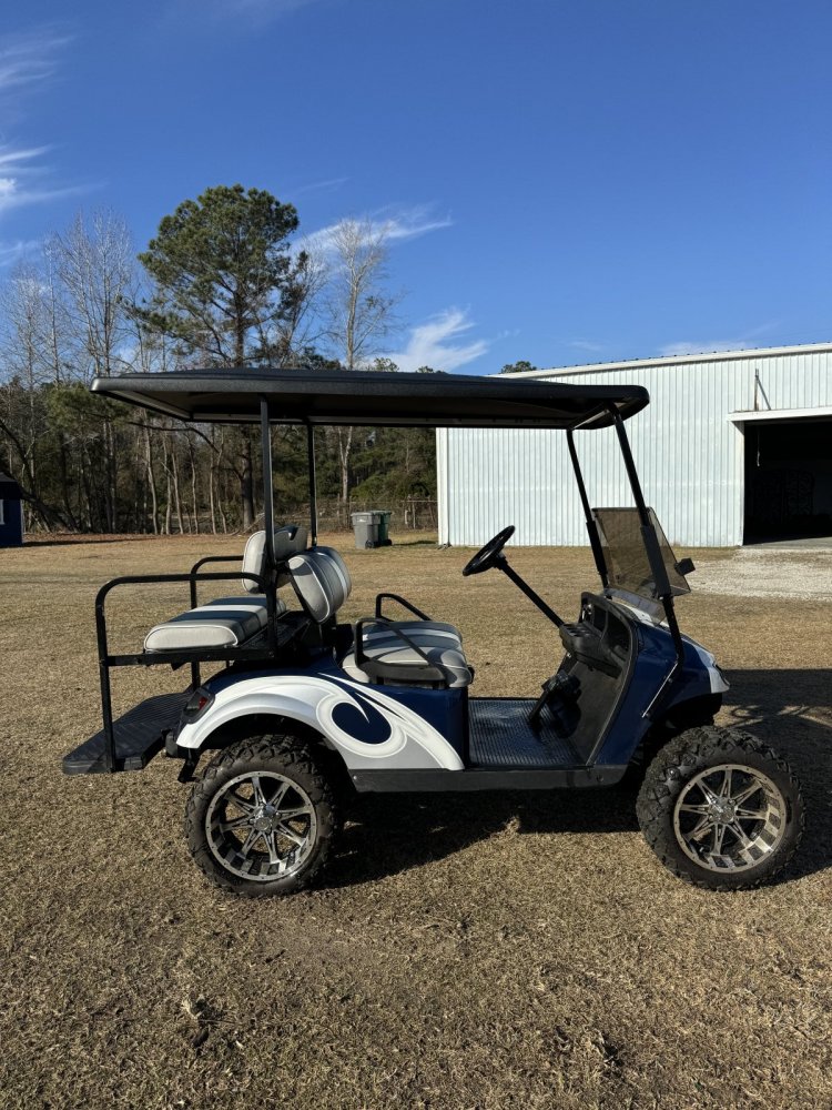 2018 EZGO  Golf Cart