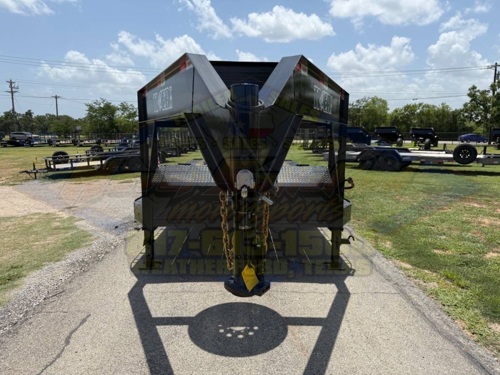 2026 TIGERTX 102" X 26' GOOSENECK TRAILER W/ DRIVE OVER FENDERS AND SLIDE IN RAMPS, SPARE 14,000 GVW