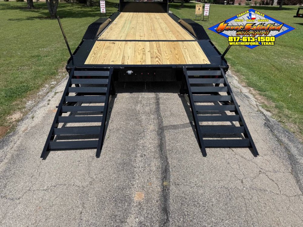 2026 TIGERTX 102" X 24' GOOSENECK TRAILER W/ DRIVE OVER FENDERS WITH STAND UP RAMPS, SPARE 14,000 GV
