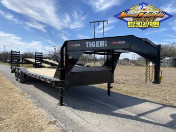 2026 TIGERTX 102" X 26' GOOSENECK TRAILER W/ DRIVE OVER FENDERS WITH STAND UP RAMPS, SPARE 14,000 GVWR