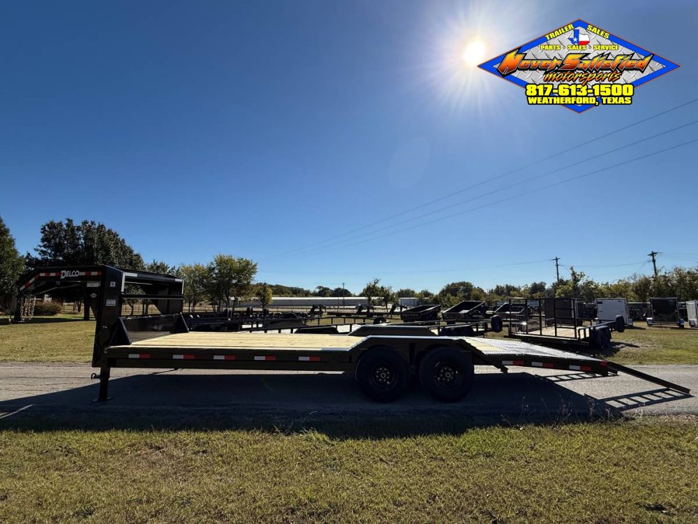 2026 DELCO 102" X 24' GOOSENECK FLATBED TRAILER W/DRIVE OVER FENDERS, SLIDE IN RAMPS, AND SPARE 14K-