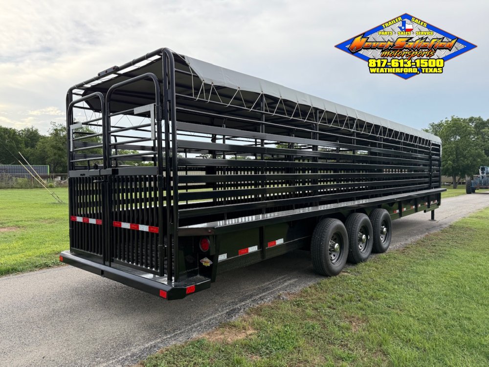 2027 DELCO 6'8" X 32' BAR TOP GOOSENECK CATTLE TRAILER WITH SPARE 21K-GVWR