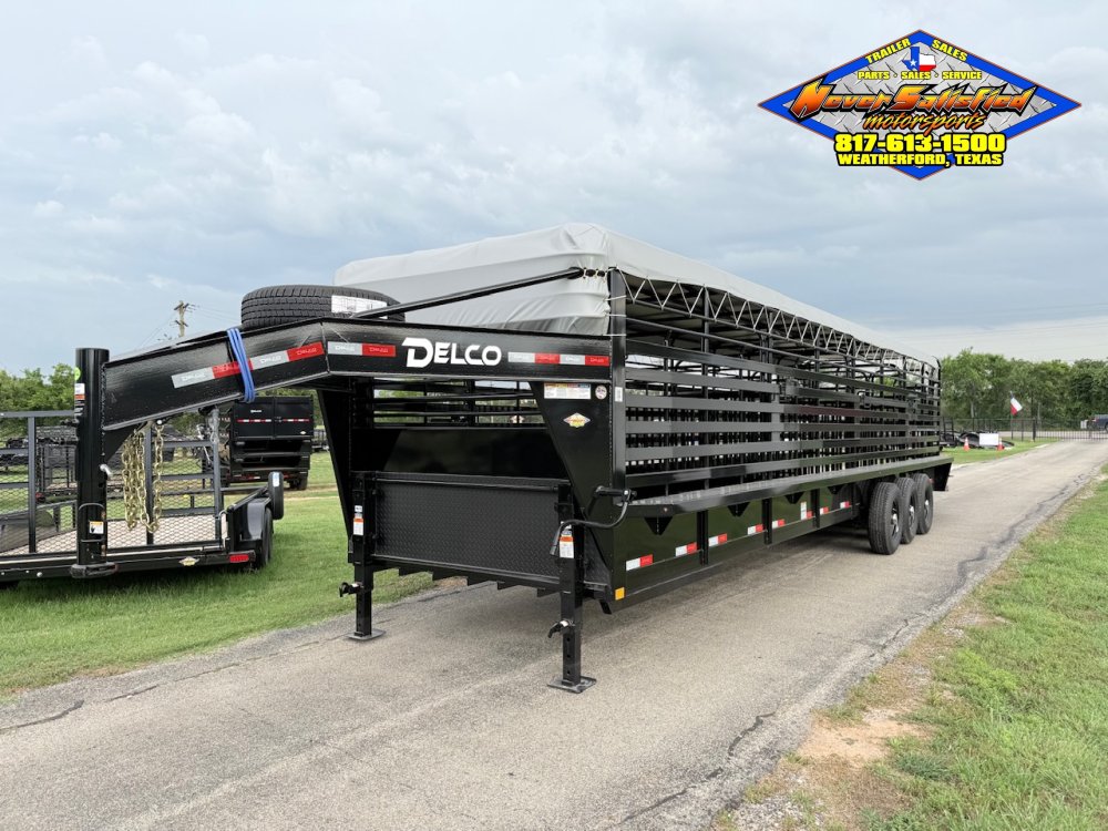 2027 DELCO 6'8" X 32' BAR TOP GOOSENECK CATTLE TRAILER WITH SPARE 21K-GVWR